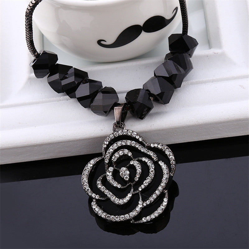 Trendy Women Link Chain Black Rose Luxury Necklace